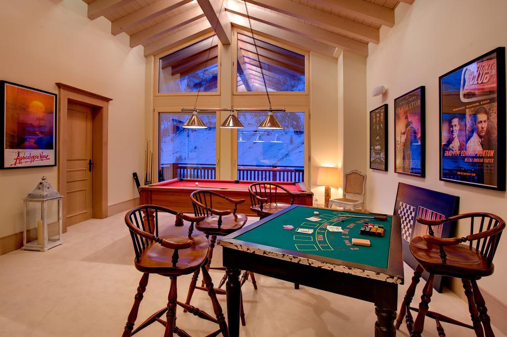 Chalet Grace Zermatt Room photo