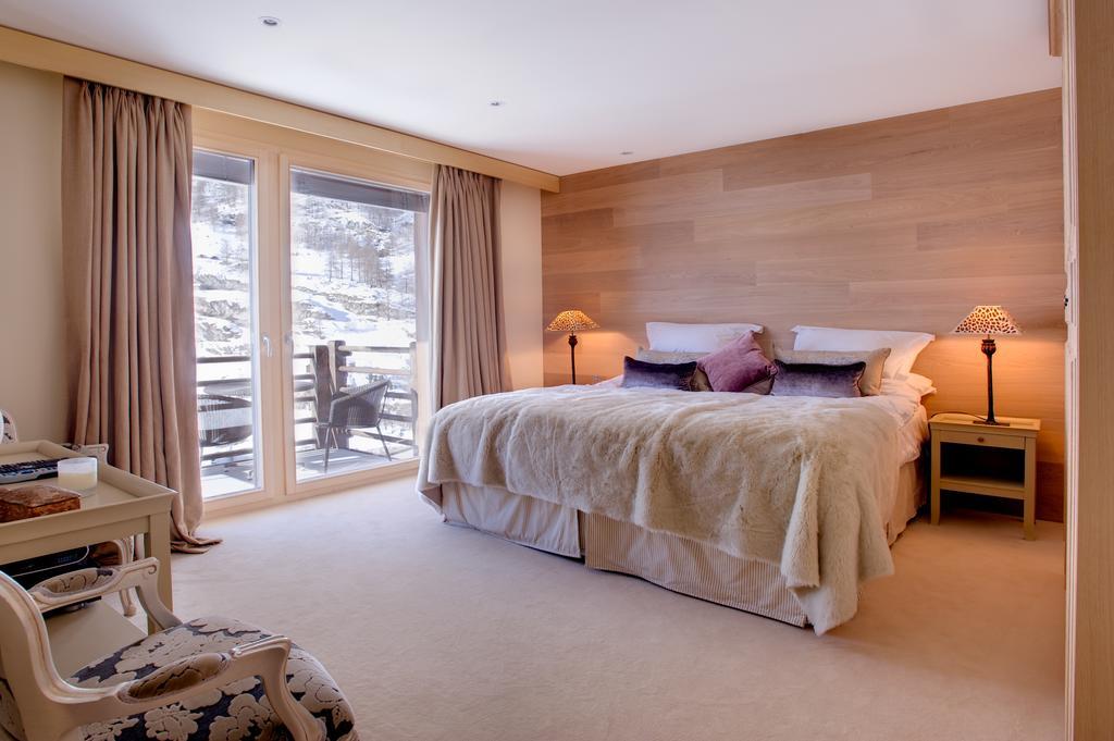 Chalet Grace Zermatt Room photo