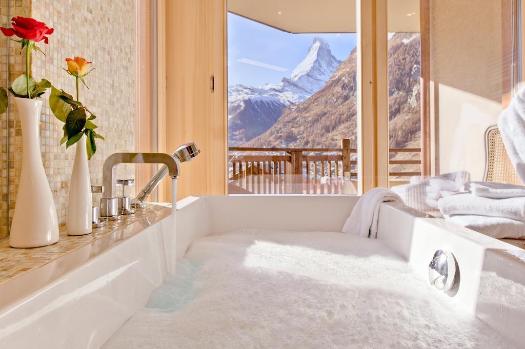 Chalet Grace Zermatt Room photo
