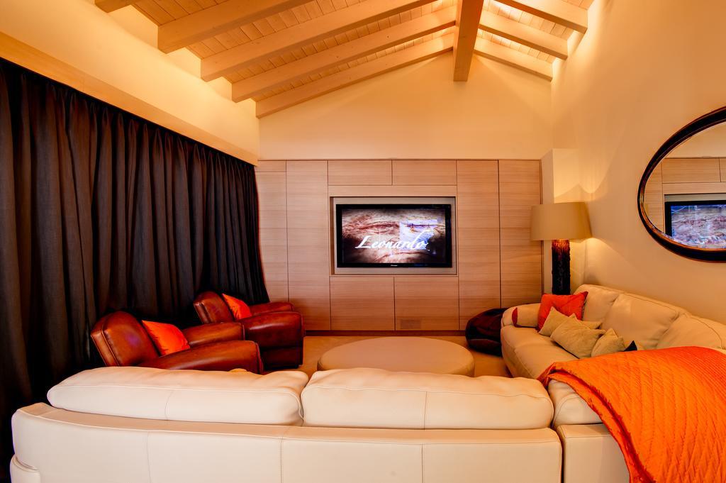 Chalet Grace Zermatt Room photo