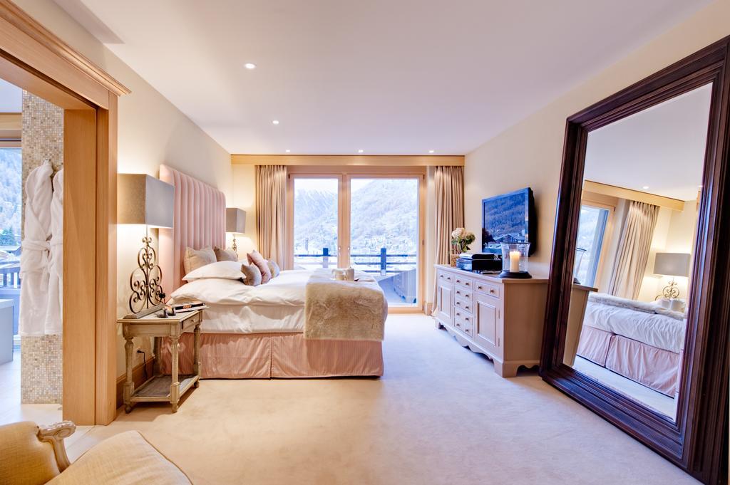 Chalet Grace Zermatt Room photo